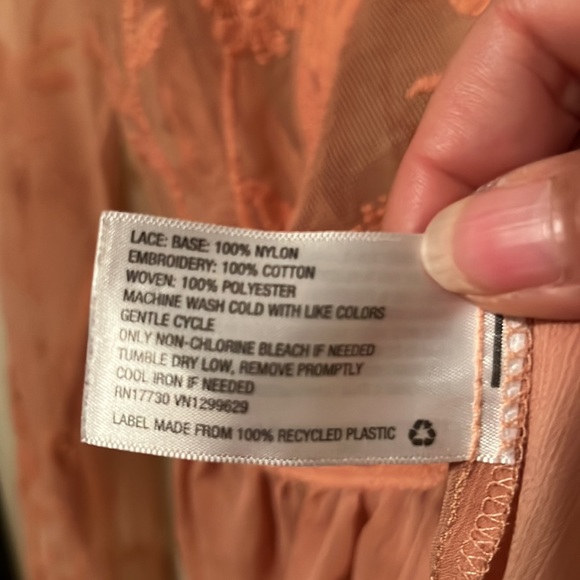 Xhilaration Sheer Coral Top XL - Picture 9 of 9